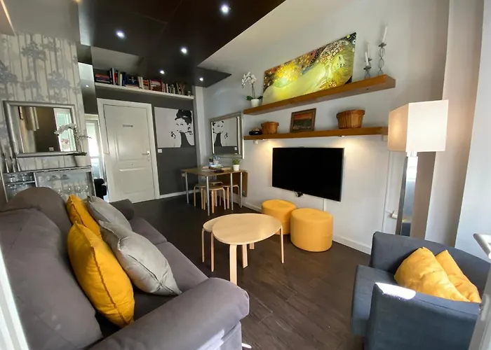 C&l Centro Apartament *